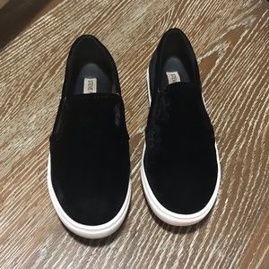 Steve Madden Black Velvet Sneaker